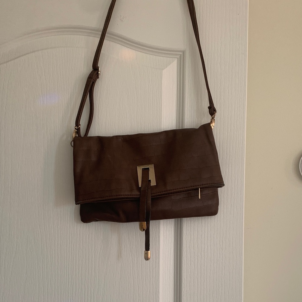Chic Brown Crossbody Bag